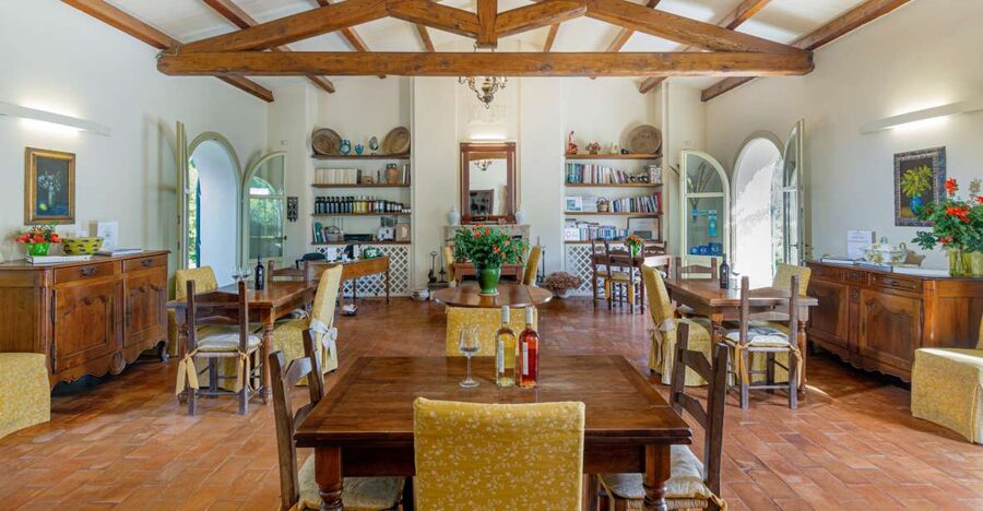 Alghero: Wine and Olive Oil Tasting at a Local Farm - The one-hour tasting, glass by glass