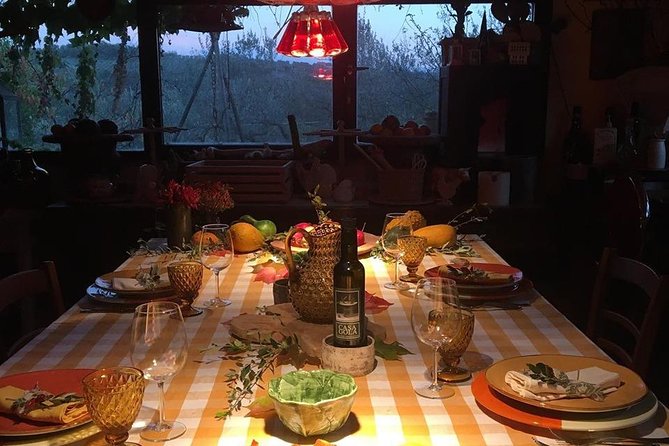 Assisi, Deruta & organic gourmet lunch at the olive oil farmhouse from SIENA - The farmhouse stop in Bevagna