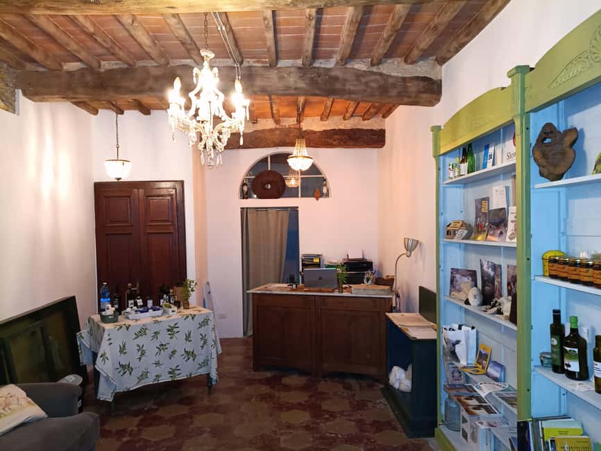 Buti: Olive Oil Ancient Mill Tour and Tasting Experience - The village class and return walk