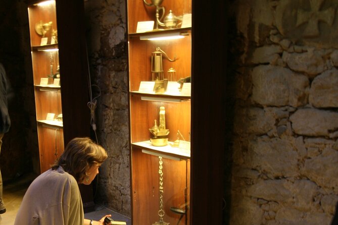 Cagliari Olive Oil Farm & Tasting (Since 1600, 20 Minutes Away) - Buying direct and choosing what to take home