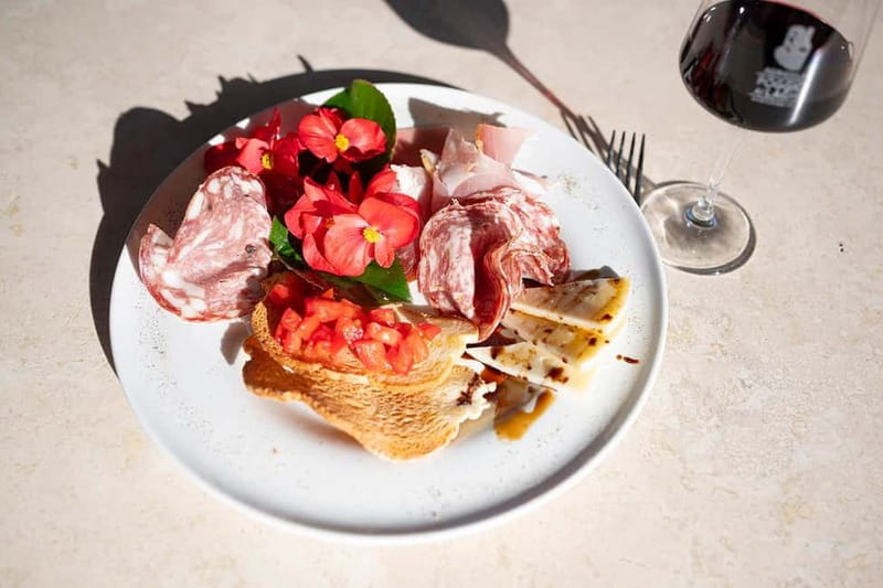 Chianti: Premium Wine, Olive Oil and Vinegar Tasting - Olive oils that change the tasting