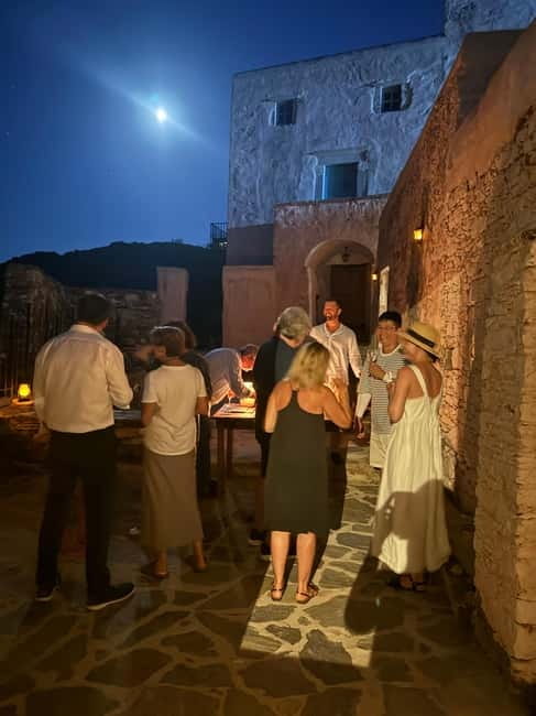 Classical guitar concert in a historic olive press - A small concert with a big setting