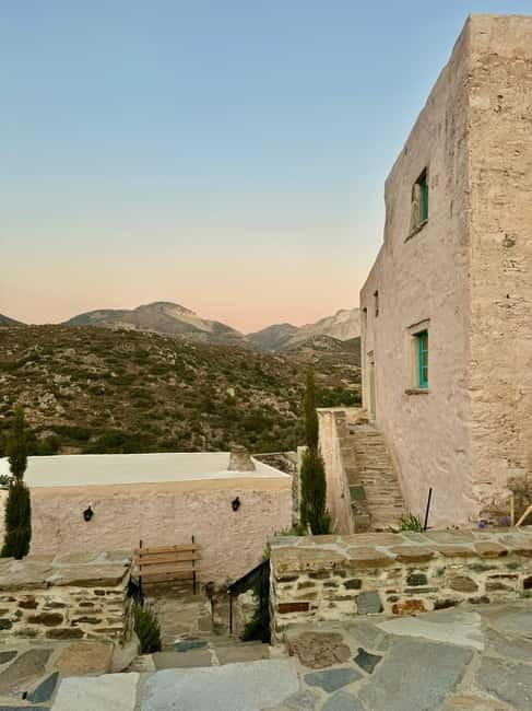Classical guitar concert in a historic olive press - What the 2.5-hour evening feels like