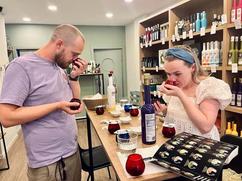 Córdoba: Olive Oil Tasting Experience - Finding La Oleoteca de Córdoba on Calle Ángel de Saavedra