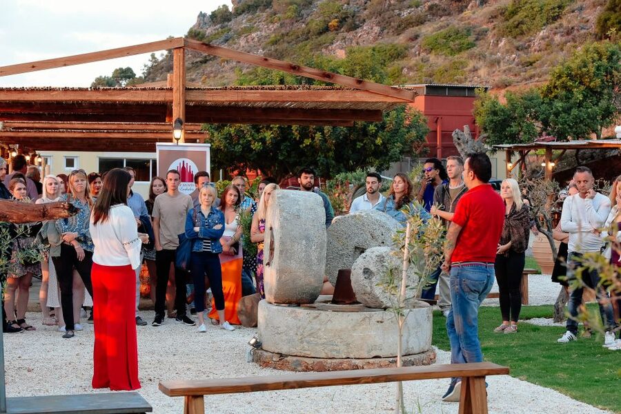 Crete: Olive Oil Factory Tour, Dinner & Traditional Dancing - Who will enjoy this evening most?