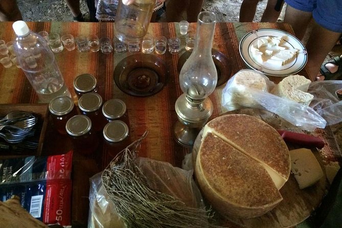 Crete's Wine and Olives Safari Tour from Chania - What this Chania day trip is really about