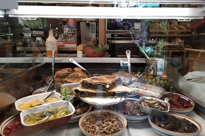 DISCOVER SORRENTO, food &Walking tour . Lemons-cheese&olive oil - The walking comes before the meal