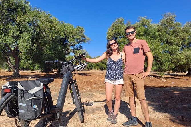E-bike tour in Ostuni, the olive trees and the rock village - The e-bike setup and what the extra fee means