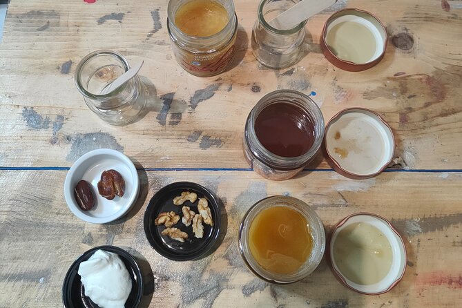 Extra Virgin Olive Oil & Greek Honey Experience with Pairings - Greek honey with savory and sweet pairings