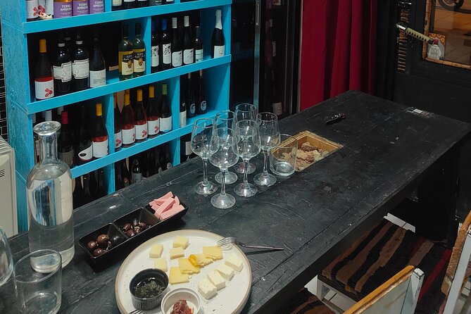 Extra Virgin Olive Oil & Greek Honey Experience with Pairings - Pairings that make the lesson practical