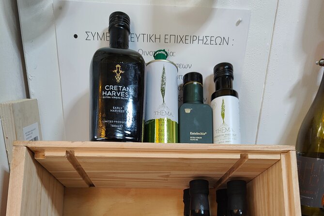 Extra Virgin Olive Oil & Greek Honey Experience with Pairings - Three olive oils, tasted side by side