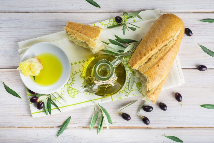 Extra Virgin Olive oil tasting - From olive tree to bottle