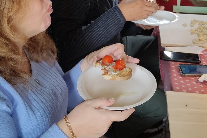 extravirgin olive oil tasting,the story of a farm - Antonella’s welcome and the human side of the visit
