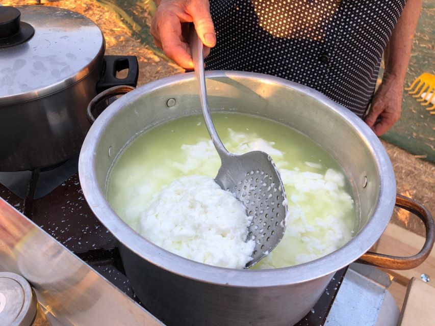 Farm Tour with Cheese-Making, Olive Oil Tasting & Picnic - Lunch beneath the wooden roof