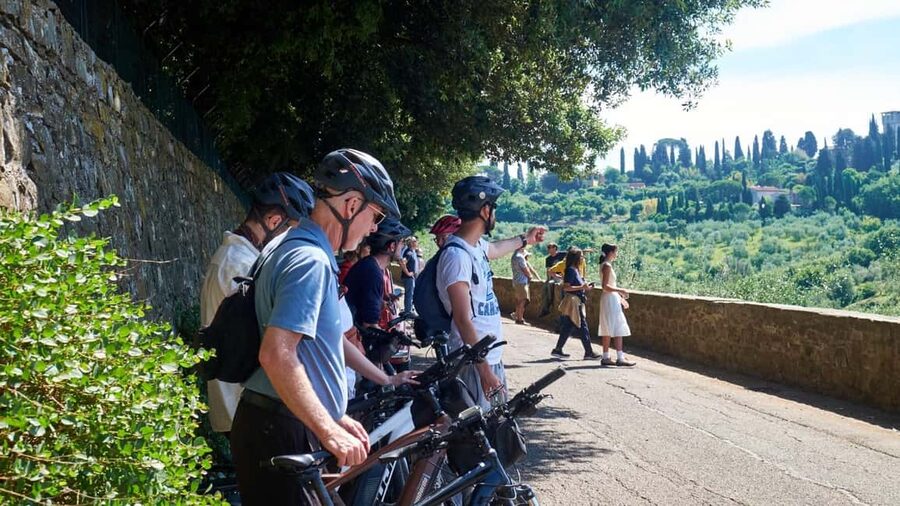 Florence: E-Bike Tour with Olive Oil in the Tuscan Hills - What happens on Mondays