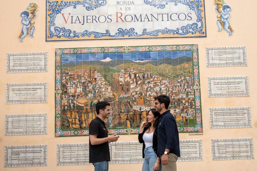 From Málaga: Ronda, Wine & Olive Oil Tasting Small Group - Guides, language, and group style