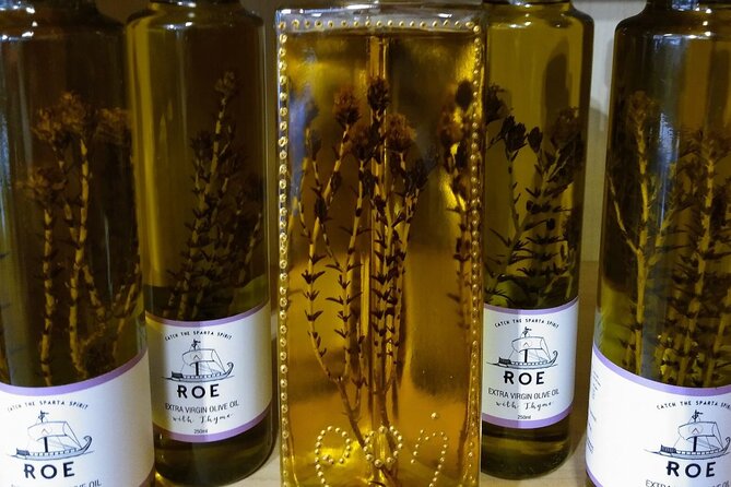 Greek Olives and Olive Oil Tasting in Athens - Tasting Greek extra virgin olive oil