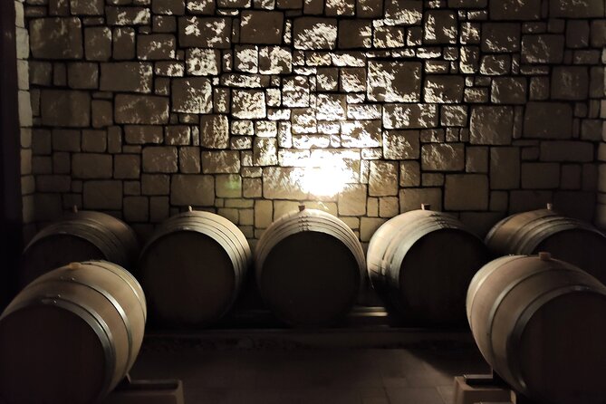 Heraklion Private Olive Oil and Wine Gastronomy tour with Lunch - Lyrarakis Winery: six Cretan wines and lunch