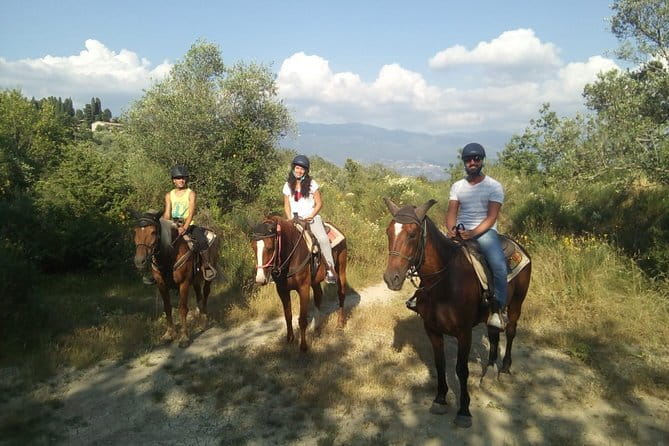 Horse ride, Olive Oil and local foods tasting in a Tuscan farm - Leaving Florence for the hills near Reggello