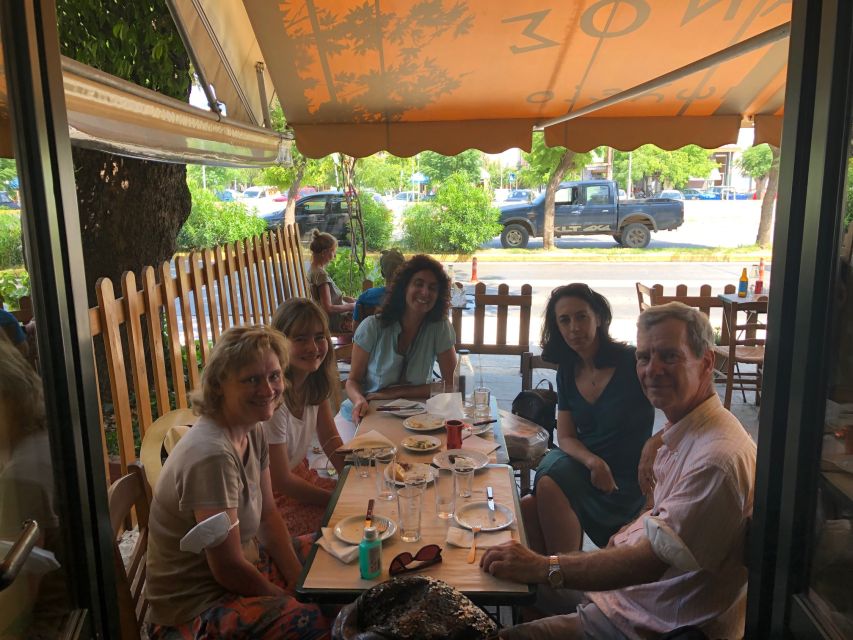 Kalamata: Food tour and Olive Oil Tasting with Light Lunch - Key points at a glance