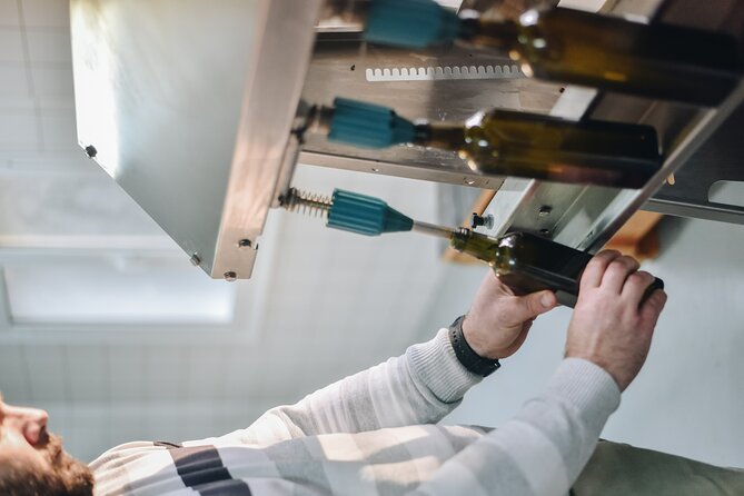Kleanthi Olive Farm: Guided Tour with Local Delicacies Tasting - From handpicked olives to bottled oil