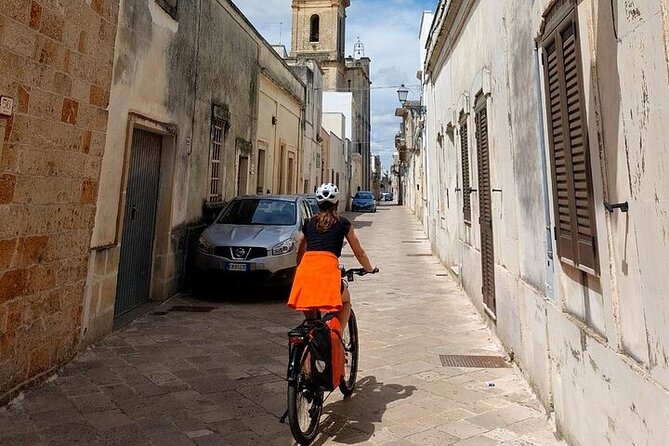 Lecce : Half day E-Bike tour to Old Olive Mill & Olive Oil Taste - Sternatia’s Baroque church and village center