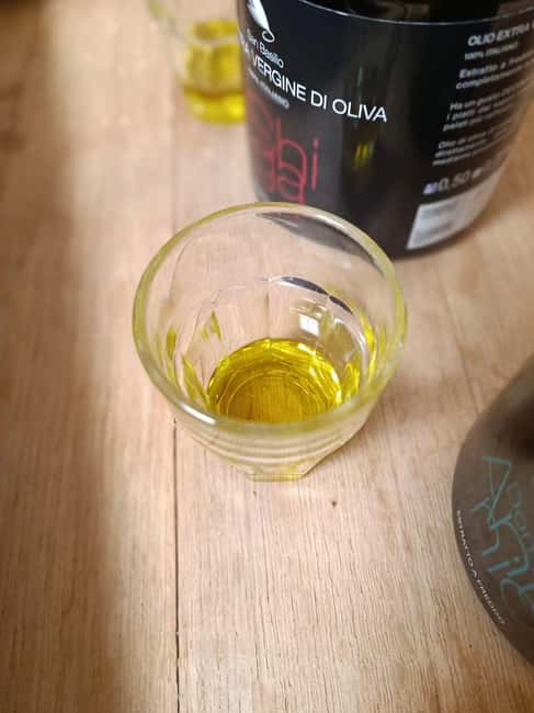 Lecce: Olive Oil, Cheese, and Wine Tasting Experience - Key points to know before booking