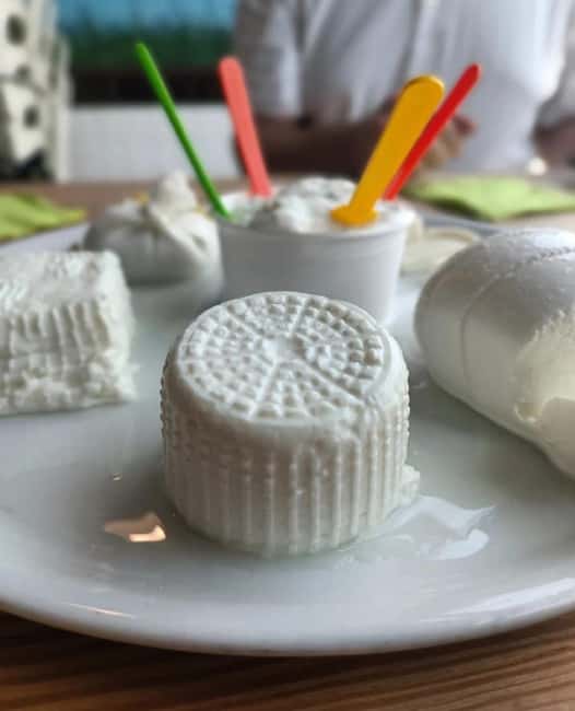 Lecce: Olive Oil, Cheese, and Wine Tasting Experience - Meeting at Balu Cookinpuglia in central Lecce