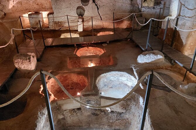 Lecce to Galatina E-Bike: Olive Mill & Wine Tasting + Taxi back - Inside the Basilica di Santa Caterina d’Alessandria