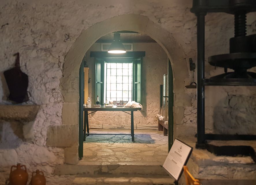 Lefkada: Olive Museum Fabbrica Ticket and Guided Tour - Tasting extra virgin olive oil in the old warehouse