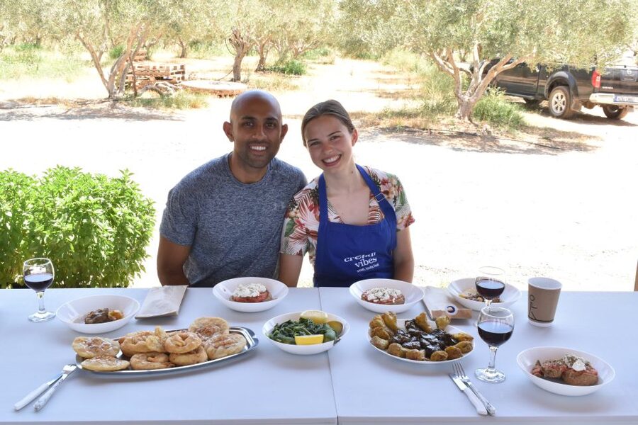 Moires: Cooking Class and Olive Oil Tasting at a Family Farm - Picking ingredients and preparing three courses