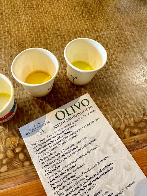 Montecatini Terme: Olive Grove Tour with Oil Tasting - What the two-hour visit is really about