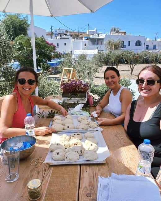 Naxos Town: Olive Oil Tasting & Baking in the Heart of Town - Why This Naxos Food Experience Works