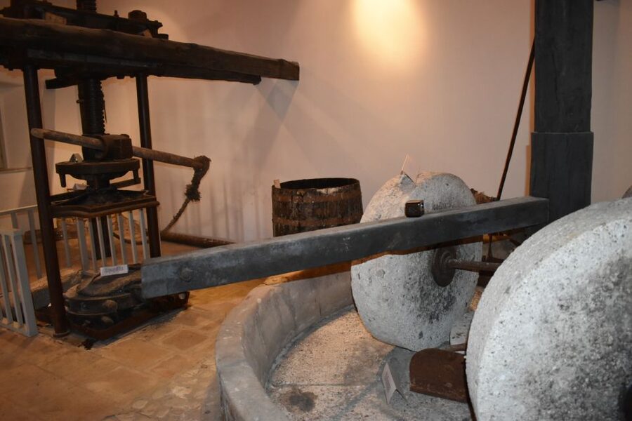 North Corfu: Olive Tour with Olive Oil Tasting and Mezze - Inside the early 1900s olive press