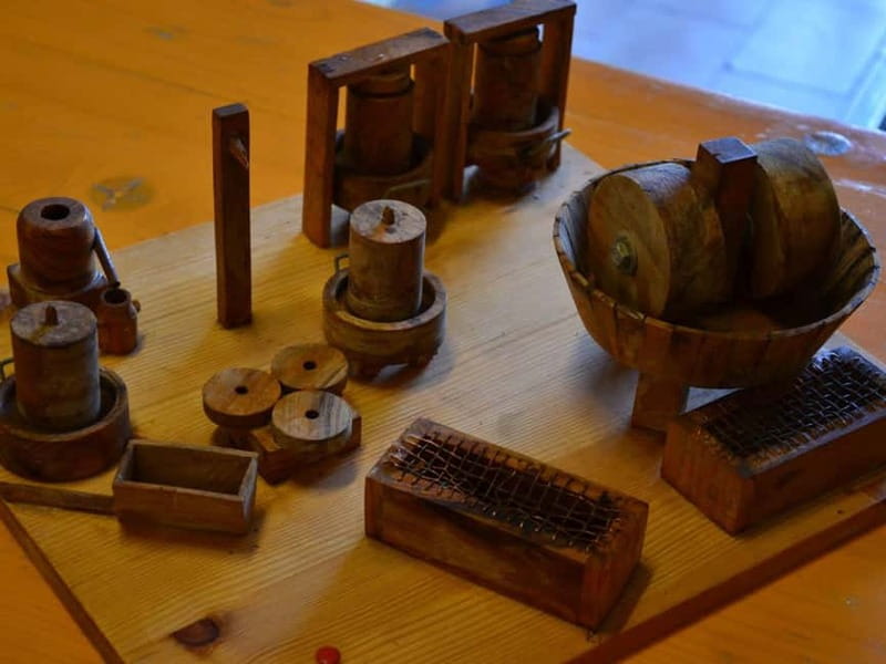 Olive Mill Tour with Oil and Food Tasting in Chianciano - How much food should you expect?