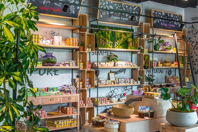 Olive museum Klis with educational olive oil tasting - Natural cosmetics add a different angle