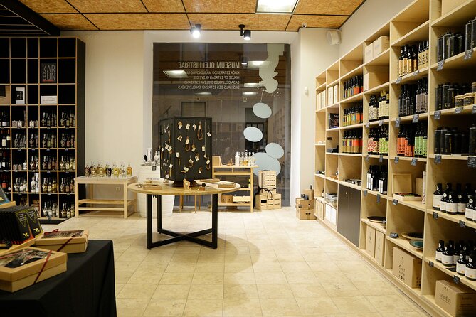 Olive Oil Guided Tasting and History in Pula - The tasting room is where the lesson clicks