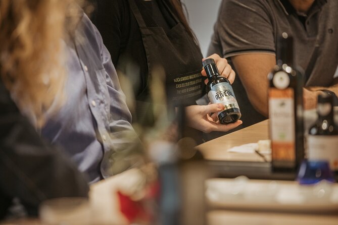 Olive Oil Guided Tasting and History in Pula - What you learn about good and bad olive oil