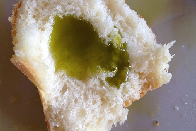 Olive Oil Private Full-Day Tour with Tasting in Valencia - Lunch in an olive grove with local wine
