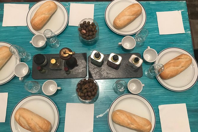 Olive Oil tasting breakfast & Tour in Cordoba - Starting at Plaza de la Corredera