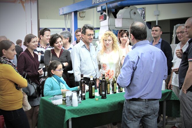 Olive Oil Tasting & Historic Olive Mill Tour in Ragusa area - Four Sicilian foods with bread