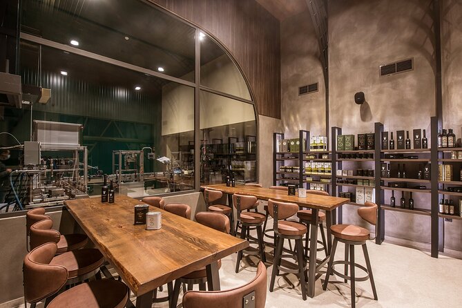 Olive Oil Tasting in Crete - What Happens During the One-Hour Tasting