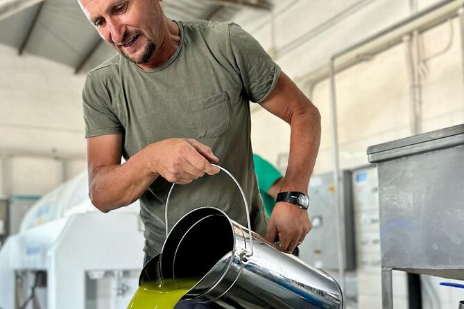 Olive Oil Tasting & Private Chef with Lunch - Who will enjoy this most