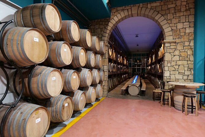 Premium Cretan Olive Oil Tasting, Wine, Raki and Local Food Tour - Stironas and the traditional kazani