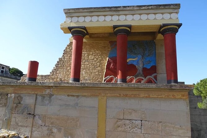 PRIVATE-Knossos Palace-Zeus Cave-Olive Oil Tasting-Old Villages - Starting in Heraklion and heading into the hills