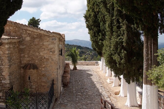 Road-trip to Lasithi, Zeus Cave, Vidiani, Krasi & Olive Mill Farm - The olive mill combines useful information with sales pressure