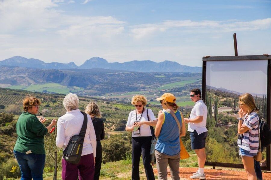 Ronda: LA Almazara LA Organic, Olive Oil Museum and Tasting - The best time to visit