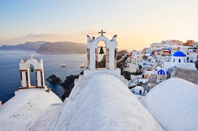 Santorini: 6hr Private Tour with Olive Oil, Beer or Wine Tasting - The best reasons to book this private Santorini day