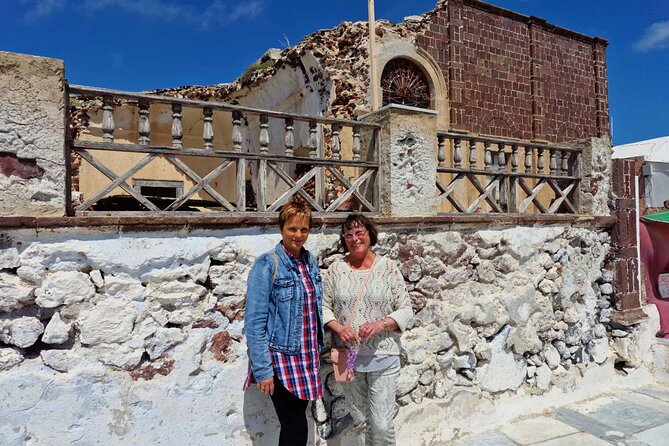 Santorini: 6hr Private Tour with Olive Oil, Beer or Wine Tasting - Gavalas Winery is the classic Santorini finish