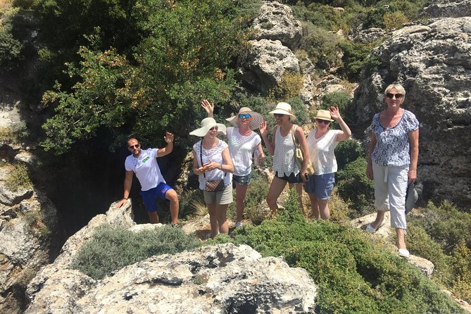 Sarakina Gorge, Kritza, Oliveoil Tasting, Mountains, South Coast - A Land Rover ride through Crete’s pine country